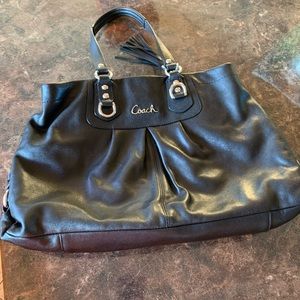 Coach handbag leather